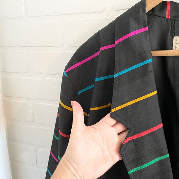 Vintage Women’s Blazer Silk Rainbow Striped Oversized Pockets Single breast 14 - Picture 3 of 8